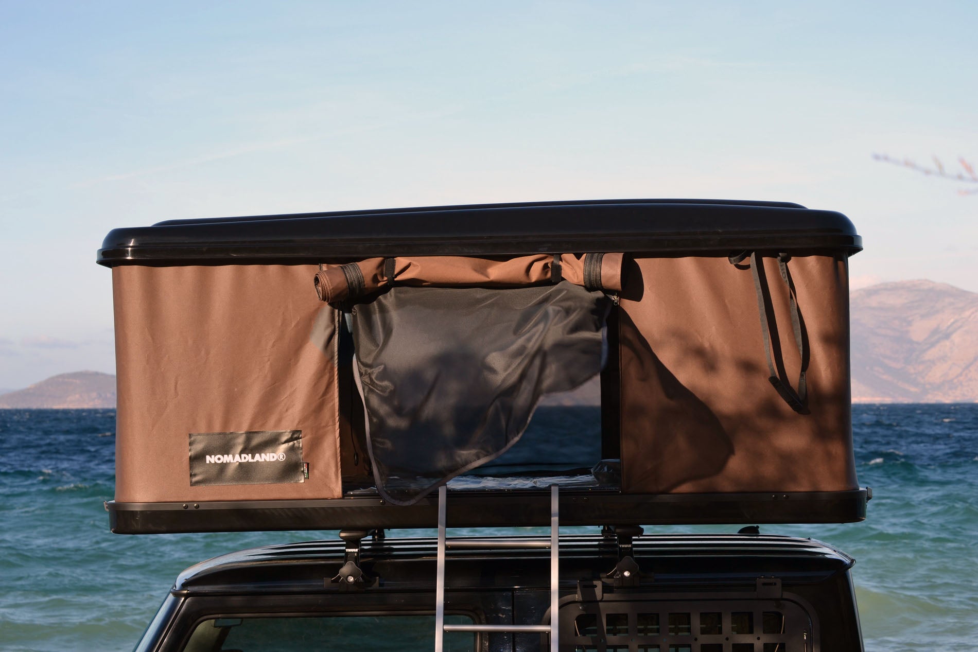 Jimny Black